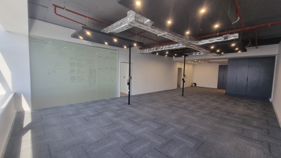 To Let Commercial Property for Rent in Sea Point Western Cape